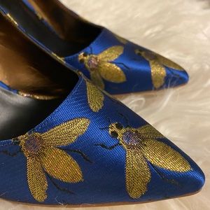Nine West Cobalt Blue and Gold Bee Heels